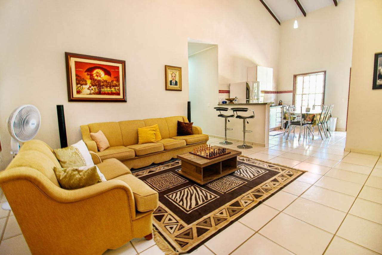 Casa Del Rey - Cond. Fechado Centro Villa Pirenópolis Eksteriør billede
